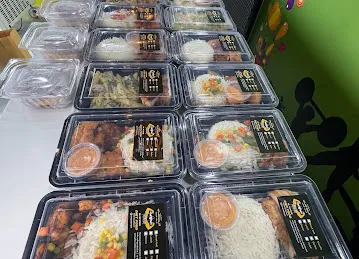 مطعم الرياضي للوجبات الصحية فرع ابوظبي