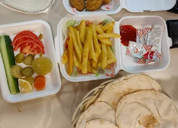 مطعم السكيك / Al Sakeek Restaurant