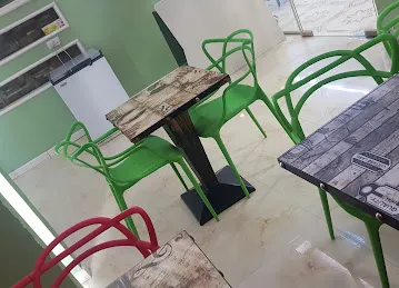 مطعم التاج الملكي للوجبات الصحية ف٢