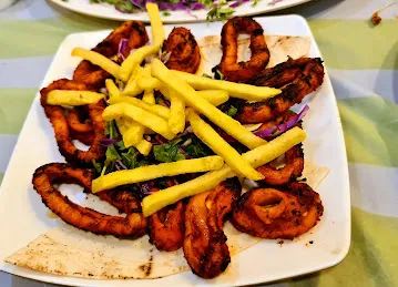 مطعم - مطبخ البوارح Al Bawareh Kitchen & Restaurant