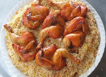 مطعم تاج الريف للمأكولات اليمنيه