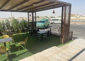 مطعم تاج الريف للمأكولات اليمنيه