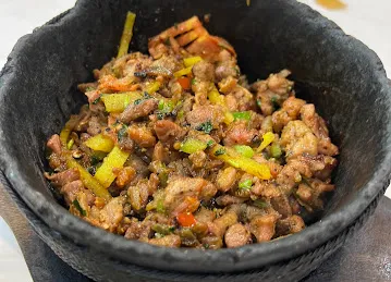 مطعم و مقهى سقطرى للمندي و المظبي و المشاوي