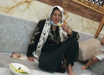 مطعم و مقهى سقطرى للمندي و المظبي و المشاوي