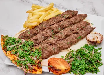 مطعم و مطبخ سما البوادي للمأكولات الخليجية