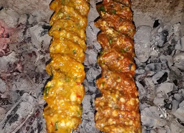 مطعم وادي مي