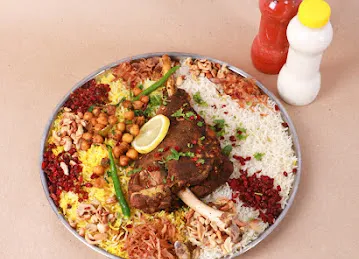 مطبخ قصايد الشعبي