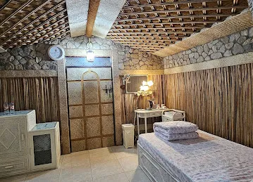 Mughaibar Fort Resort