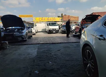 Muhammad umar hassan garage llc