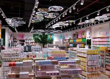 Mumuso Dubai hills mall