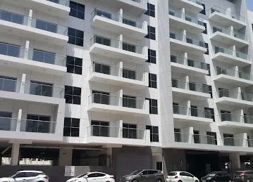 Muraqqabat 690 Building