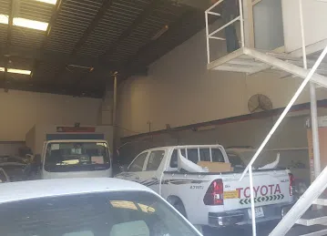 MUSCAT AUTO