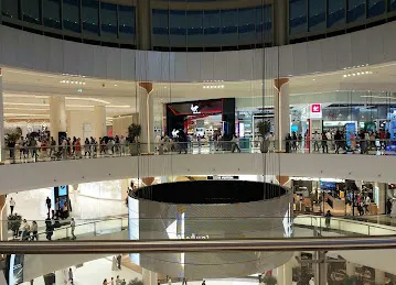 Muteena-Al Naboodah Building