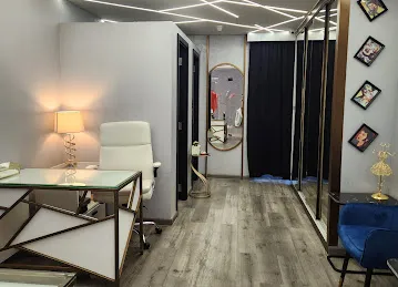 My Tailor & Little Things - Marina Walk