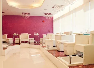 Nails Couture Ladies Saloon