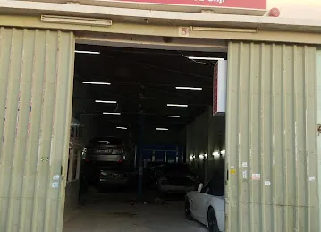 Najmat Al Ghubaibah Automobile Workshop now auto man pro dubai
