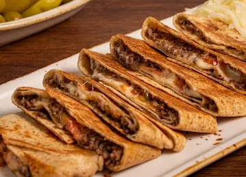 Nakhat Al Sham Restaurant