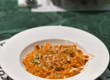 Naples Pizzeria