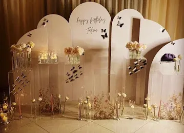 Narjes flowers and chocolate