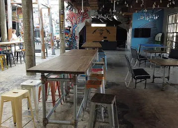 Nash Hot Chicken - Last Exit AUH Bound