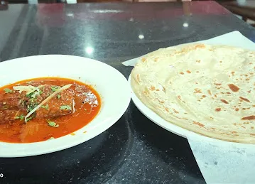 New Pak Special Restaurant.