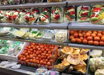 New West Zone Supermarket - Clock Plaza