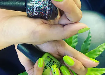 Nikkis Beauty Salon