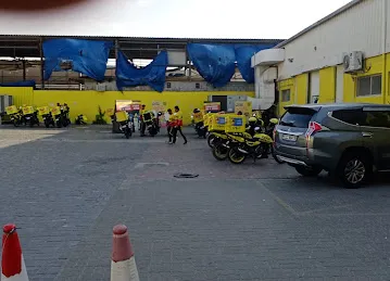 Noon Umm Ramool Warehouse