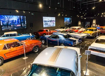 Nostalgia Classic Cars LLC