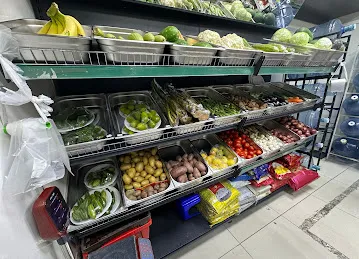 Nujum al Daifah baqala