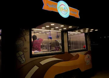 Offroad Cafe Truck