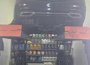 Oil change shop