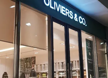 Oliviers & Co.