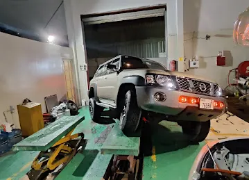 (OMG) Offroad Motorist Garage