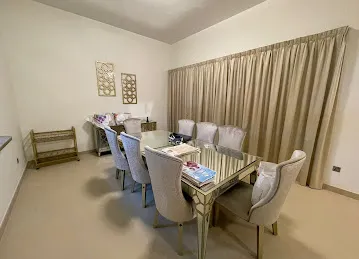 Omran Ahmed Used Furniture Buyer