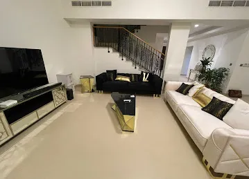 Omran Ahmed Used Furniture Buyer