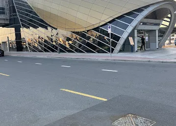 Onpassive Metro Bus Stop Seaside