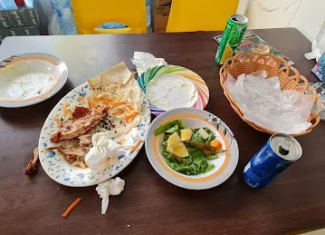 Orange B Cafeteria