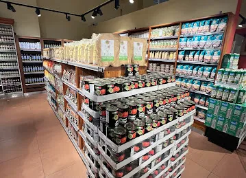 Organic Foods & Café