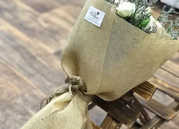 Oroma Flowers