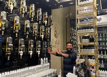 Oud Al Mashreq Perfume bar