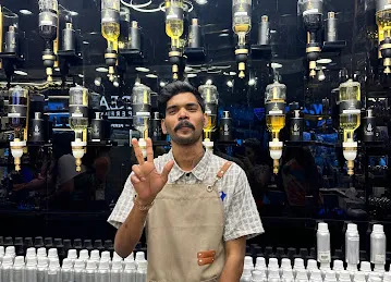 Oud Al Mashreq Perfume bar