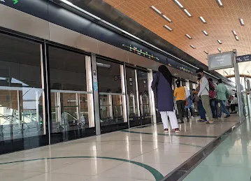 Oud Metha Metro Bus Stop 1