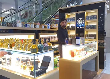 Oud world al barsha lulu