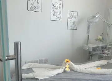 Ovilia Ladies Salon