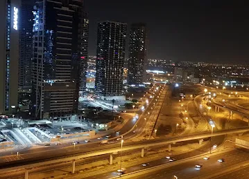 OYO 1046 Home Marina Diamond Tower