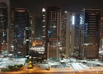 OYO 1046 Home Marina Diamond Tower