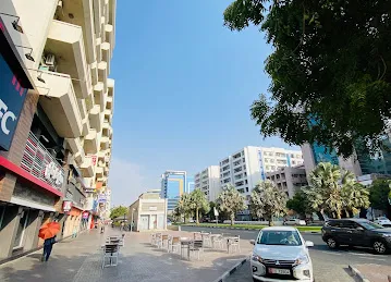 OYO 482 Sun And Sands Downtown