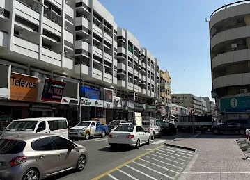 Paid Parking lot - AED 10/hr