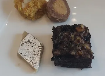 Pak Liyari Restaurant L.L.C. (Br.) - Deira Baniyas Sqr.